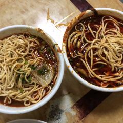 清真·马安军辣子牛肉面 User Photo