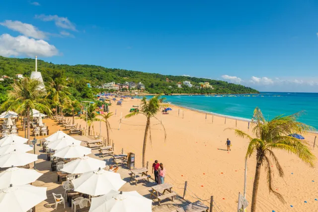 【墾丁】觸手可及的美麗海灣:10大墾丁浮潛景點推介