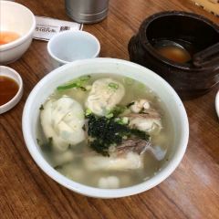 Gaeseong Traditional Dumplings house User Photo