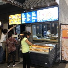 步亭斋·砂锅馄饨(时尚中心店) User Photo