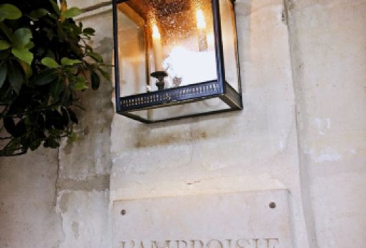 L'AMBROISIE User Photo