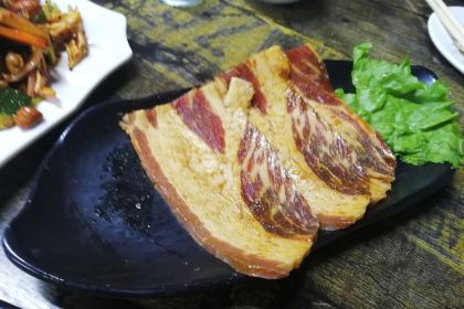 邹立国火锅烧烤食材(调兵山店)