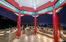 Victoria Peak's Lions Pavilion