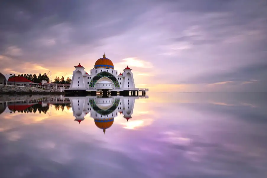 Masjid Selat Melaka