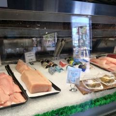 Pacific Beach Fish Shop User Photo
