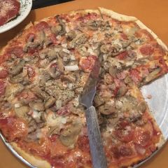 Mid City Pizza User Photo