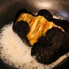 Adam/Albin User Photo