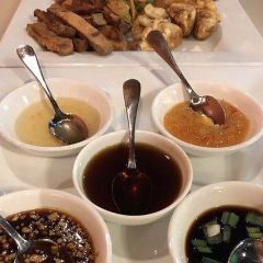 Sunisa's Thai Restaurant ( First Location) 여행 사진