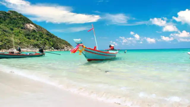 ボトルビーチ周辺のホテル