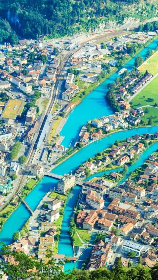 Lake Sarnen + Unterseen + Harder Kulm + Touristik-Museum der Jungfrau-Region [Adjustable Itinerary]