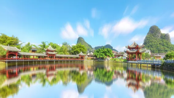 玩水避暑