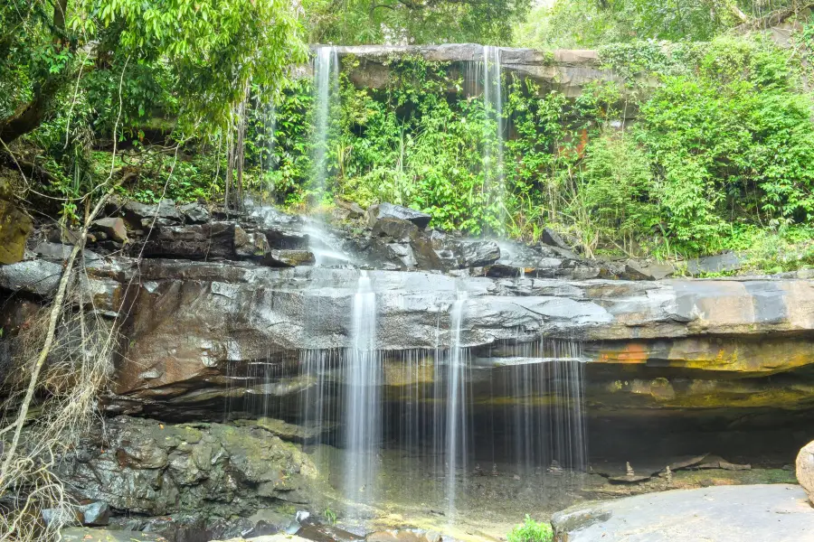 Huang Nam Keaw Waterfall