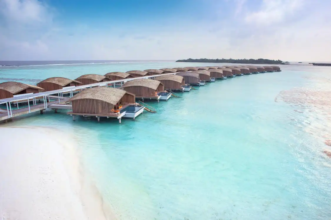 Hotels near Finolhu Villas