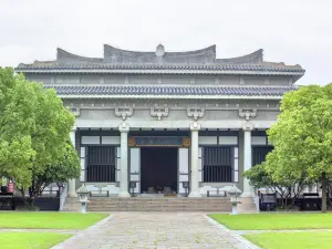 漢廣陵王墓博物館