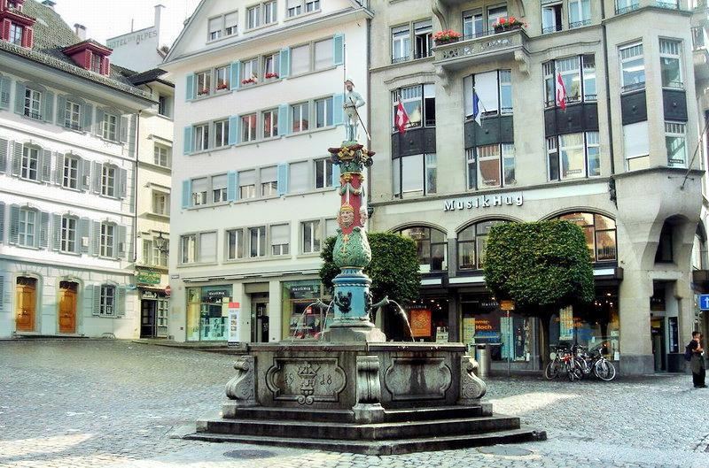 Chapel Plaza
