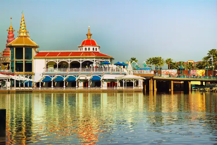 Holiday Inn properties in Anaheim