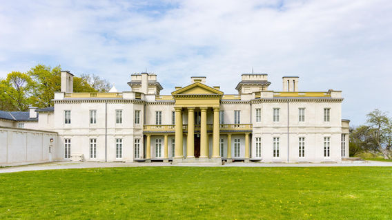 Dundurn Castle National Historic Site