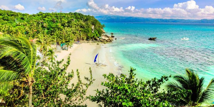 Diniwid Beach