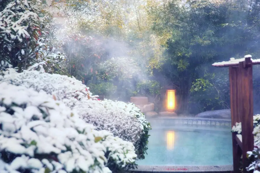 Hangzhou Bay Submarine Hot Spring