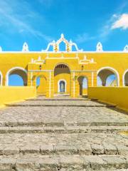 Izamal Colonial Town