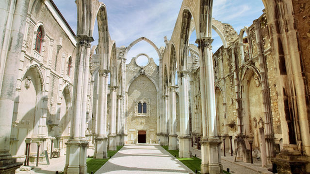 Museu Arqueológico do Carmo