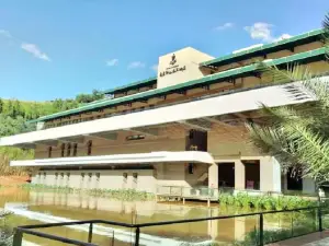 Wuzheban Mountain Hot Spring