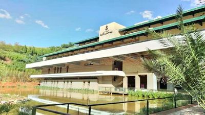 Wuzheban Mountain Hot Spring