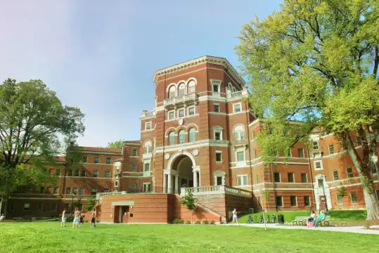 Hotels near University of Oregon