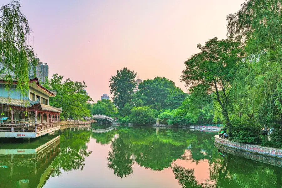 Народный парк Чжоу