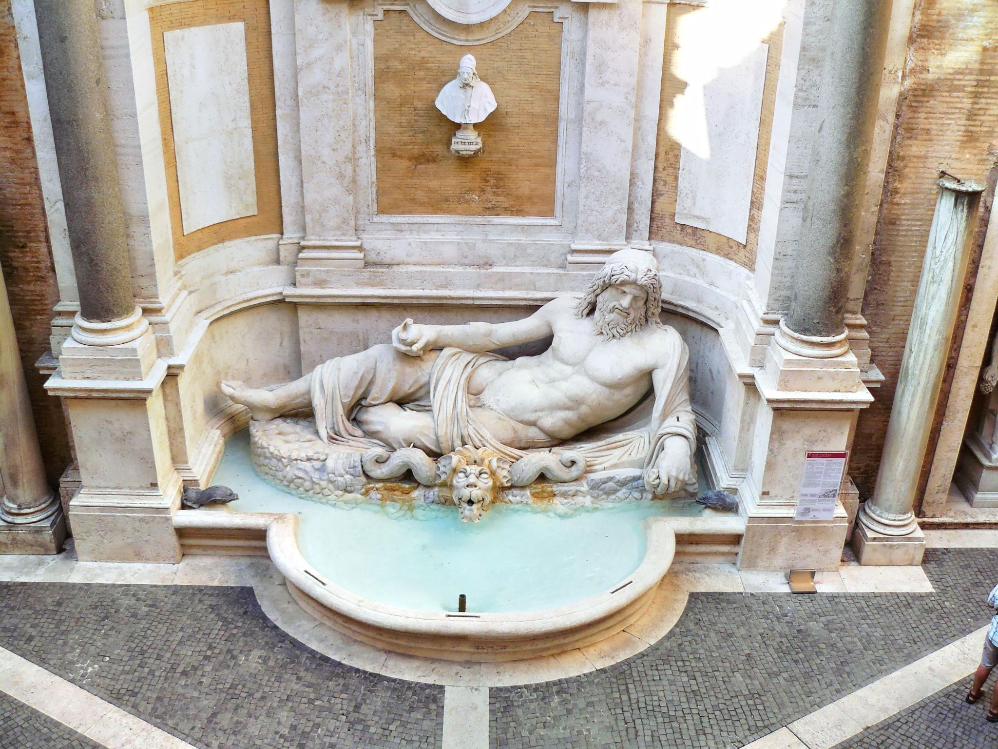 Однодневный тур в Колизей, Римский форум, Капитолийский Музей и Римский оперный театр