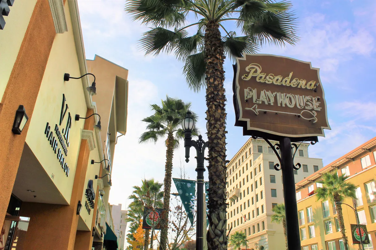 1_Colorado Boulevard