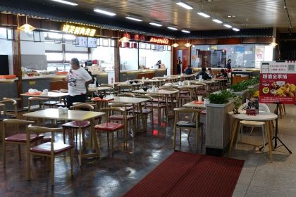 天水南站-特色美食区