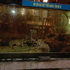 Ngoc Trai Restaurant - Seafood-Vietnamese Cuisine 여행 사진
