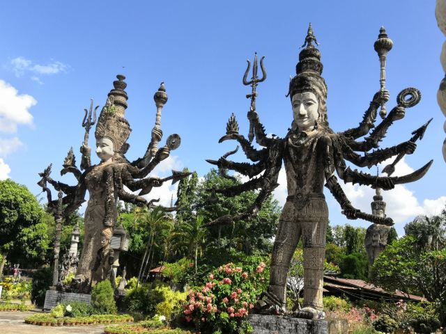 Sala Kaew Ku 雕塑公園