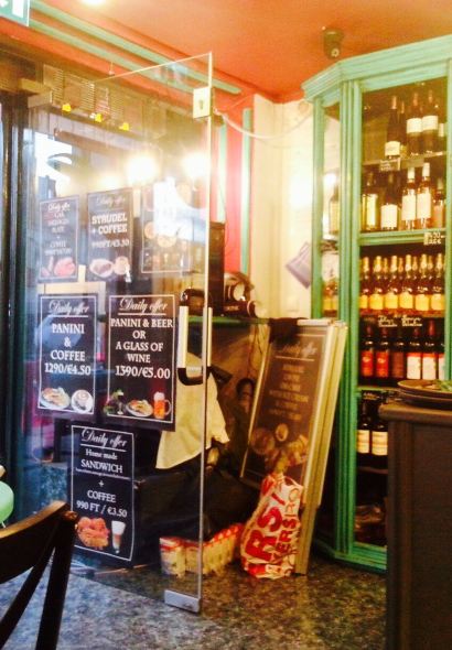 Vinolia Bistro & Bar