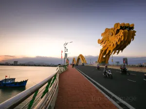 Dragon Bridge