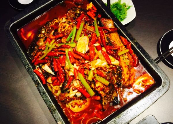 Weidahanglutankaohuo Fish (xunchiguangchang)
