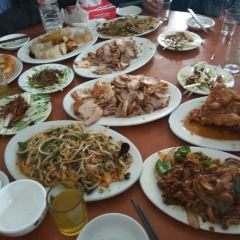 铁东熏肉大饼铺 User Photo