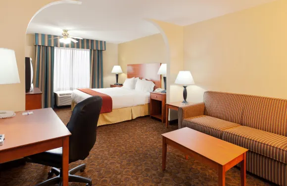 特魯斯維爾智選假日酒店