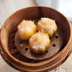 LUNG KING HEEN User Photo