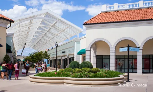 Outlets at Barstow