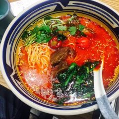 黑马河德禄成都川味特色小炒(倒湖茶公路辅路店) User Photo