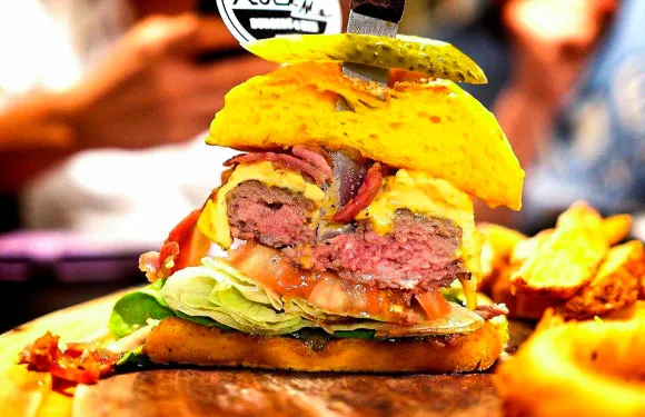Rock Me Burger