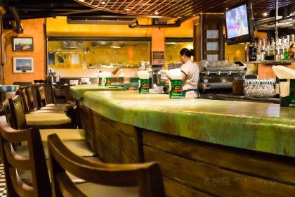 Dicey Reilly's Bar & Restaurant