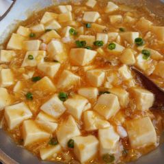 Zhi Wei Guan · Wei Zhuang(YangGongDi) User Photo