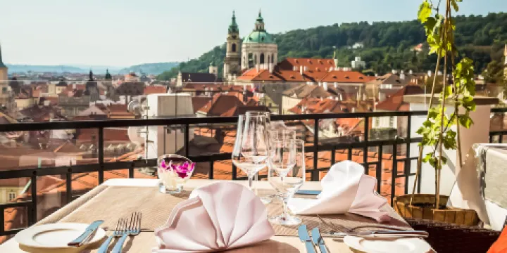 Terasa U Zlaté studně