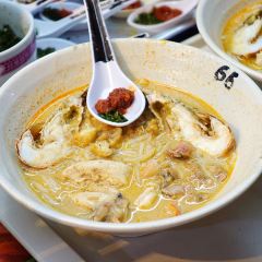 Famous Sungei Road Trishaw Laksa 여행 사진