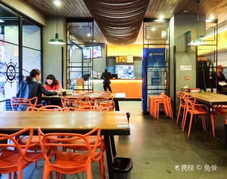 萬氏小胖子烤螃蟹（雲錦路總店）