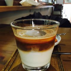 Moon coffee Roasters User Photo