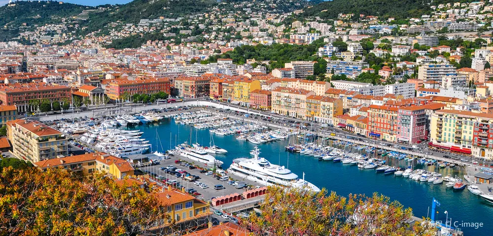 NizaTours de un día